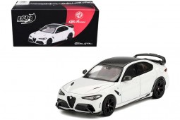 ALFA ROMEO Giulia GTAm 2021 White - BBR Escala 1:64 (BBRDIE6426)