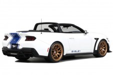 Ford MUSTANG SHELBY Supersnake 2025 Oxford White - GT Spirit Escala 1:18 (GT572)
