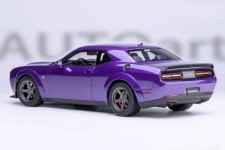 DODGE Challenger SRT Superstock 2023 Plum Crazy - AutoArt Escala 1:18 (71768) - 