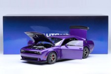 DODGE Challenger SRT Superstock 2023 Plum Crazy - AutoArt Escala 1:18 (71768) - 
