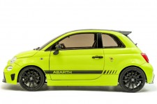 FIAT F595 ABARTH 2023 Verde Adrenalina - Solido Scale 1:18 (S1811307)