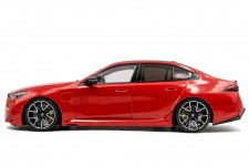 BMW M5 (G90) 2025 Fire Red - Solido Scale 1:18 (S1814702)