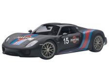 PORSCHE 918 Spyder Weissach Package Martini 2013 Black - AutoArt Escala 1:18 (77929)