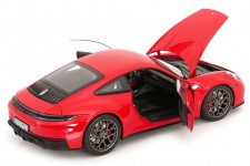 PORSCHE 911 (992) Carrera 4 GTS Coupe 2024 Red - Norev Escala 1:18 (187171)
