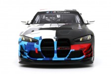BMW M4 GT4 2024 - OttoMobile Escala 1:18 (OT1125)