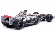 McLaren MP4/21 Formula 1 2026 Juan Pablo Montoya - Minichamps Scale 1:18 (530061804)