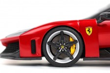 FERRARI F80 Rosso Supercar Wheels Silver/Carbon - BBR Scale 1:18 (P18253H-V)