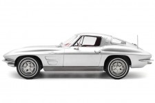 Chevrolet CORVETTE C2 Sting Ray 1963 Sebring Argento - Norev Scale 1:18 (189052)