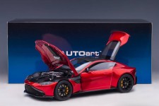 ASTON MARTIN Vantage 2019 Hyper Red - AutoArt Escala 1:18 (70277)