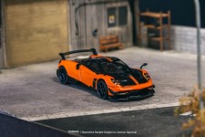 PAGANI Huayra BC Arancio Saint Tropez - Tarmac Works Scale 1:64 (T64G-TL014-OR)