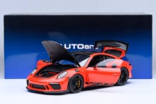 PORSCHE 911 (991.2) GT3 RS Weissach Package 2017 Lava Orange - AutoArt Escala 1:18 (78177)