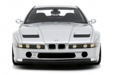 BMW 858 CSL Reyn Speed Shop by Jonisbal 2024 Silver - OttoMobile Escala 1:18 (OT1173)