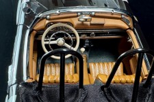 MERCEDES-Benz 300 SL Roadster (W198 II) 1957-1963 Rally Version Brown - CMC Scale 1:18 (M-295)