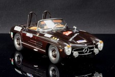 MERCEDES-Benz 300 SL Roadster (W198 II) 1957-1963 Rally Version Brown - CMC Escala 1:18 (M-295)