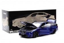 BMW M5 Limousine (G90) 2024 Blue Metallic - Minichamps Scale 1:18 (110023802)