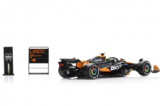 McLaren MCL39 Campeon Del Mundo 3rd GP Abu Dhabi - Spark Escala 1:64 (64S078)