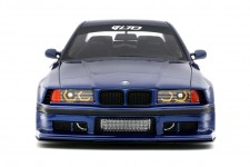 BMW E36 LTO Sedan Turbo Khyzyl Saleem Blue - OttoMobile Escala 1:18 (OT1174)