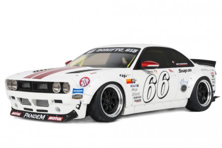 NISSAN Silvia S14 Boss Rocket Bunny 2024 White - OttoMobile Escala 1:18 (OT1240)
