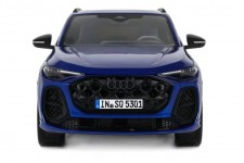 AUDI SQ5 TFSI 2024 Ultra Blue Metallic - OttoMobile Escala 1:18 (OT1281)