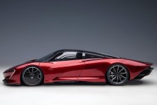 McLaren Speedtail 2020 Volcano Red - AutoArt Escala 1:18 (76087)