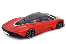 McLaren Speedtail 2020 Volcano Orange - AutoArt Escala 1:18 (76088)