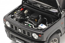 SUZUKI Jimny (JB64) RHD 2018 Black - AutoArt Escala 1:18 (78503)