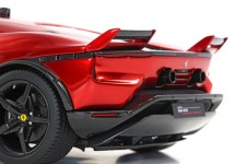 FERRARI 849 Testarossa Assetto Fiorano 2025 Rosso Magama - BBR Escala 1:18 (P18276D)