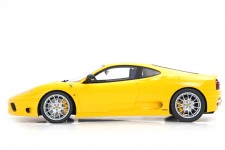 FERRARI 360 Challenge Stradale 2003 Giallo Modena - With Showcase - BBR Scale 1:18 (P18262B-V)