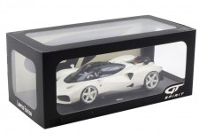 NILU 27 2025 Super White - GT Spirit Escala 1:18 (GT578)