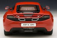 McLaren MP4-12C 2011 - AutoArt Escala 1/18