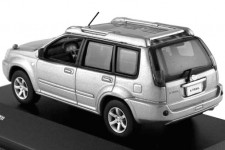 NISSAN X-Trail XTT 2005 Silver - J-Collection Escala 1:43 (JC18079SL)