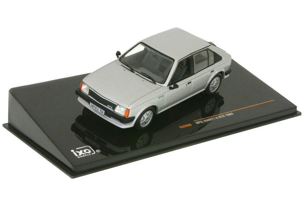 OPEL Kadett D GT/E 1983 - Ixo Scale 1:43 (CLC268) - Racing Modelismo