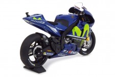 YAMAHA YZR-M1 Moto GP 2017 Maverick Vinales - Minichamps Scale 1:12 (122173025)