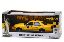 FORD Crown Victoria NYC Taxi 2011 - Greenlight Scale 1:43 (86164)