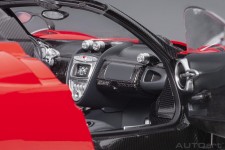 PAGANI Huayra Roadster 2017 - AutoArt Escala 1:18 (78287)