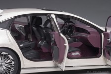 LEXUS LS 500h 2018 - AutoArt Scale 1:18 (78866)
