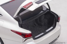 LEXUS LS 500h 2018 - AutoArt Scale 1:18 (78866)