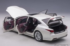 LEXUS LS 500h 2018 - AutoArt Scale 1:18 (78866)
