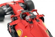 FERRARI SF21 Formula 1 2021 Charles Leclerc - Bburago Escala 1:18 (18-16809L)