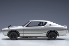NISSAN Skyline 2000 GT-R (KPGC1110) 1973 Silver - AutoArt Scale 1:18 (77471)