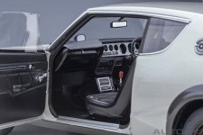 NISSAN Skyline 2000 GT-R (KPGC1110) 1973 Silver - AutoArt Scale 1:18 (77471)