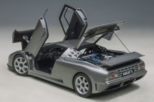 BUAGATTI EB110 SS 1992 - AutoArt Scale 1:18 (70916)