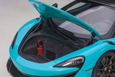 McLaren 600LT 2019 - AutoArt Escala 1:18 (76083)