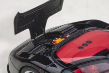 BUGATTI EB110 SS 1992 - AutoArt Escala 1:18 (70919)