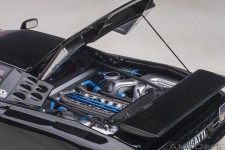BUGATTI EB110 SS 1992 - AutoArt Scale 1:18 (70919)