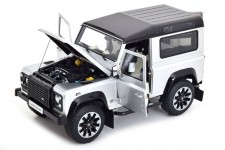 LAND ROVER Defender 90 Works V8 2018 Silver - LCD Models Escala 1:18 (LCD18007-SI)