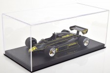 LOTUS 91 Formula 1 1982 Nigel Mansell - With Showcase and Decals - GP Replicas Scale 1:18 (GP66B)