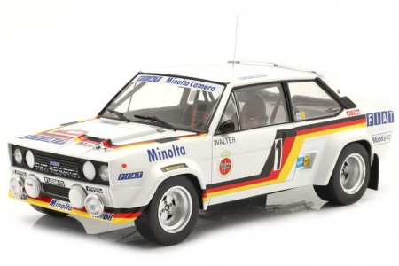 Fiat 131 ABARTH Ganador Rally Hunsruck 1979 Rohrl / Geistdorfer - Ixo Escala 1:18 (18RMC077)