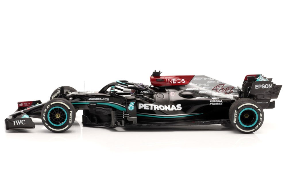 Minichamps 1:43 Mercedes-AMG Petronas Formula One Team W12 E Performance-Lewis  Hamilton-Bahrain GP 2021 Voiture Miniature de Collection, 410210144,  Black/Green : : Jeux et Jouets