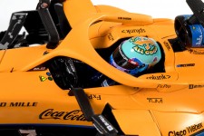 McLaren MCL35M Mercedes GP F1 Bahrain 2021 Daniel Ricciardo - Spark Escala 1:18 (18s584)